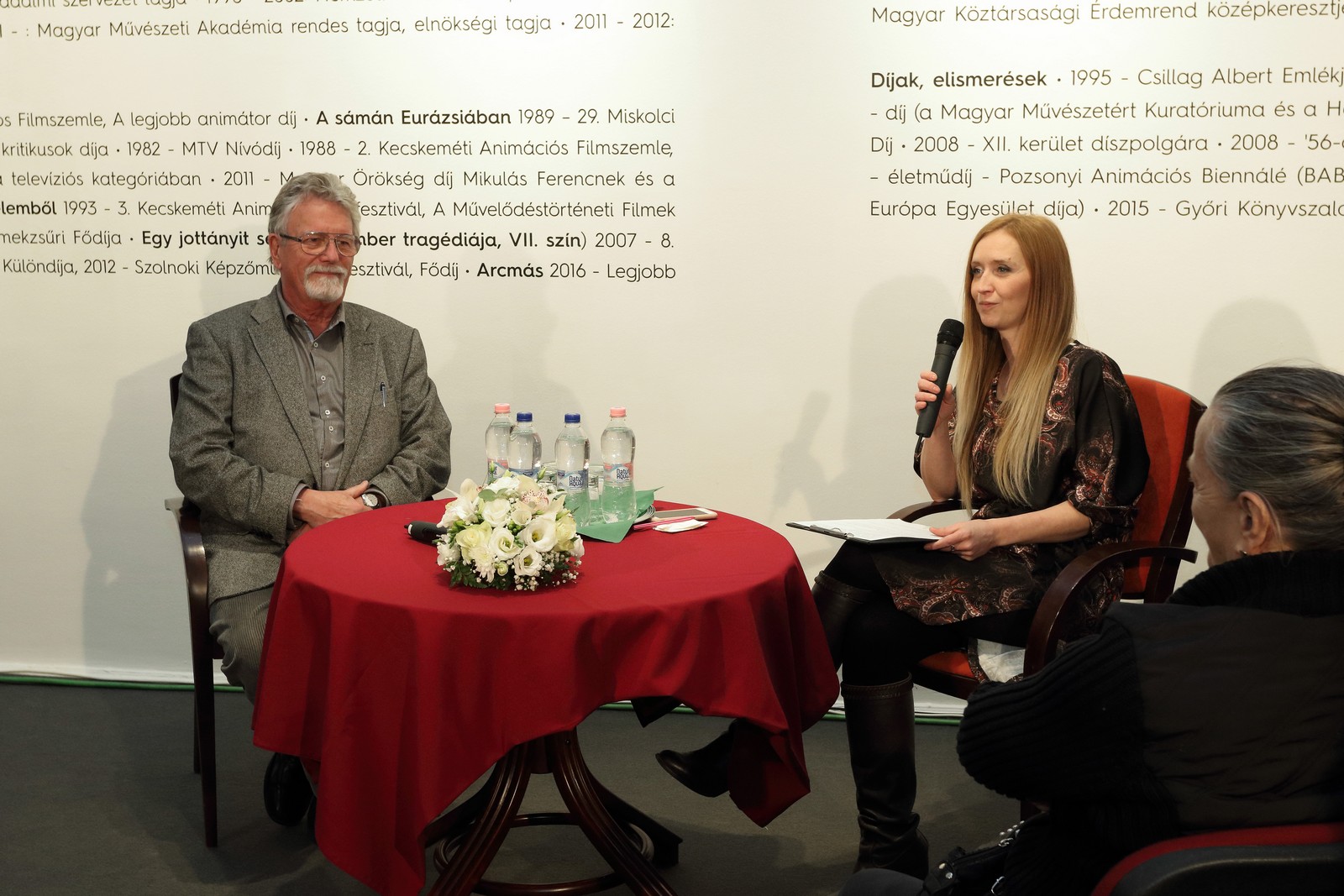 Jankovics Marcell ünnepi tárlatvezetése a Trianon kiállításon